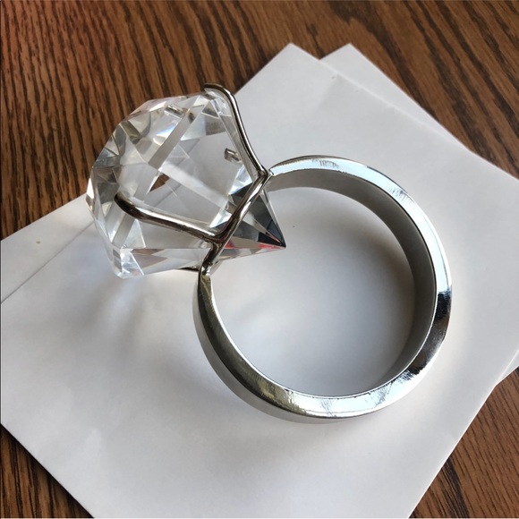 NIB 💍 Desk Paperweight - Diamond Ring (Glass) - Picture 14 of 15